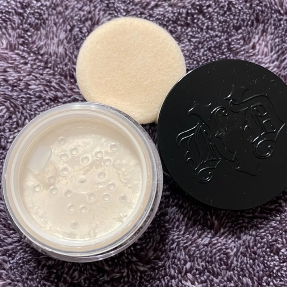 KVD Beauty Lock-It Setting Powder w/Puff - 5.4g/0.19Oz - NEW WITH SEAL